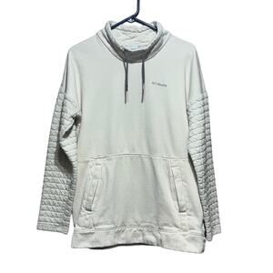 Columbia Women’s Cream Pullover Sweatshirt Medium — Cozy, Quilted-Sleeve Tunic